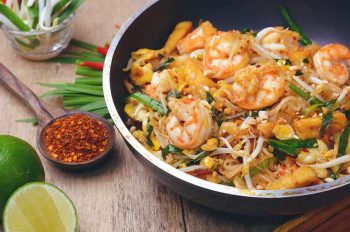 Aneka Makanan Thailand Yang Enak Dan Lezat Yang Ada Di Indonesia