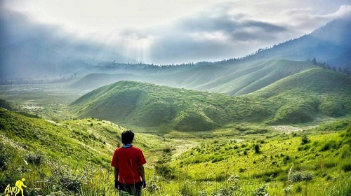 Tempat wisata pegunungan di Jawa