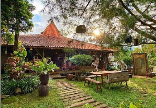 Tempat makan dan nongkrong di Semarang